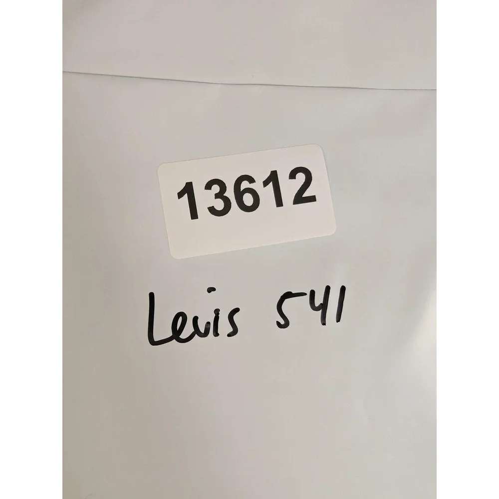 Levi's 541 Jeans Mens 40x30 Blue Dark Wash Athletic Taper Stretch Denim Zip Fly